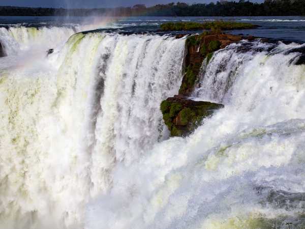 Cataratas de Iguaçu - Vista della Garganta do Diablo dal paseo superior