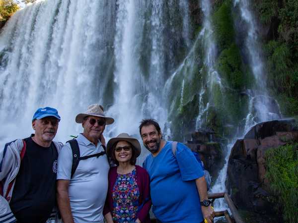 Cataratas de Iguaçu - Il nostro gruppo al paseo inferior