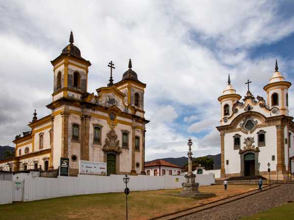 Mariana - Catedral de Nossa Senhora da Assunçao e Igreja Nossa Senhora do Carmo
