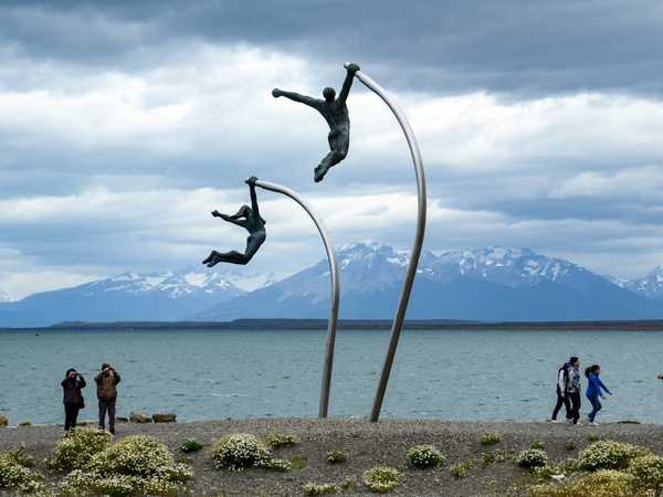 Puerto Natales - 'Monumento al viento'