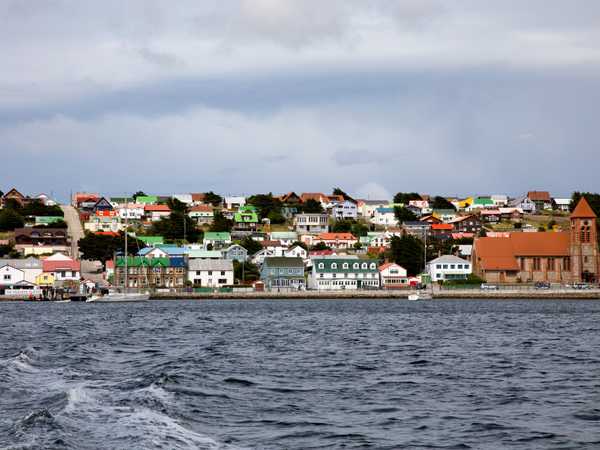 Lasciamo Stanley, la capitale delle isole Falkland