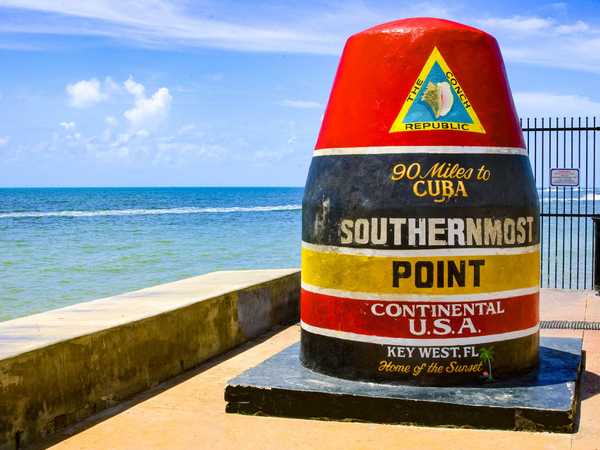 Key West - Il cippo che ricorda che siamo solo a 145 km da Cuba