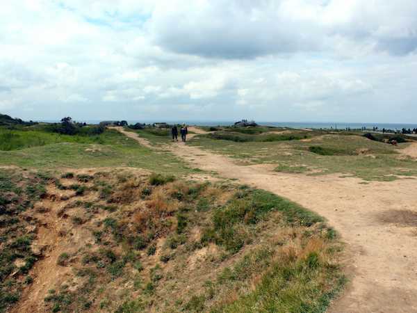 La Pointe du Hoc - Ancora ben visibili le profonde buche provocate dalle bombe