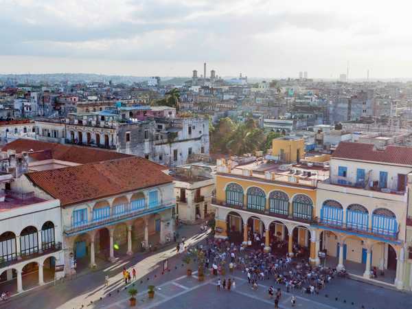 La Habana - Plaza Vieja restaurata