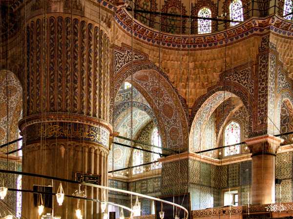 Interno della moschea blu
