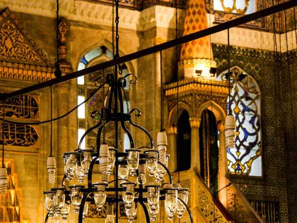 Mihrab e minbar della Yeni Camii (la moschea grande)