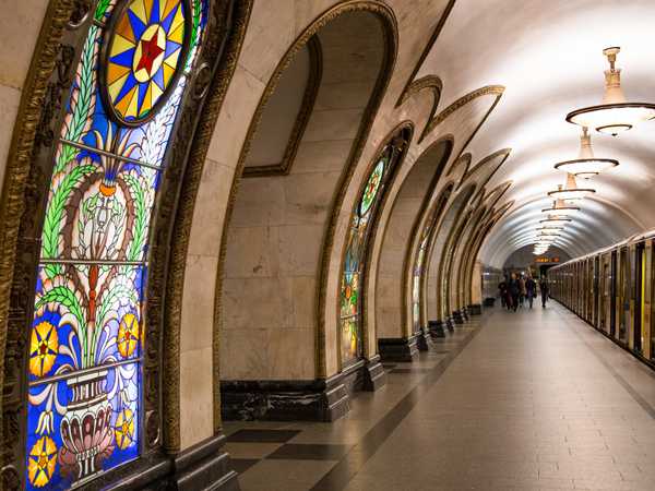 Metropolitana di Mosca: stazione Novoslobodskaya