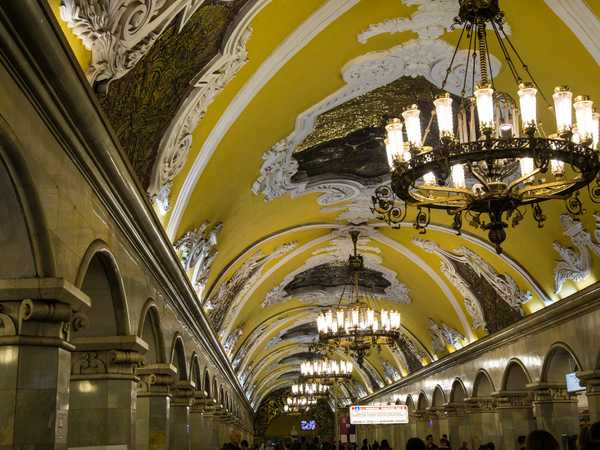 Metropolitana di Mosca: stazione Komsomolskaya