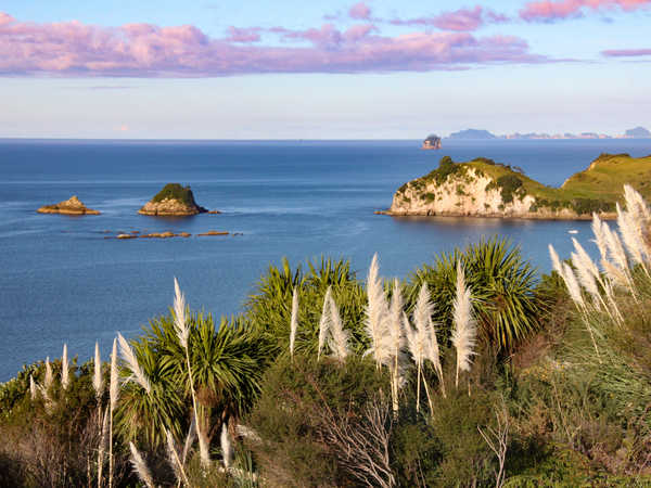 Costa rocciosa di Hahei
