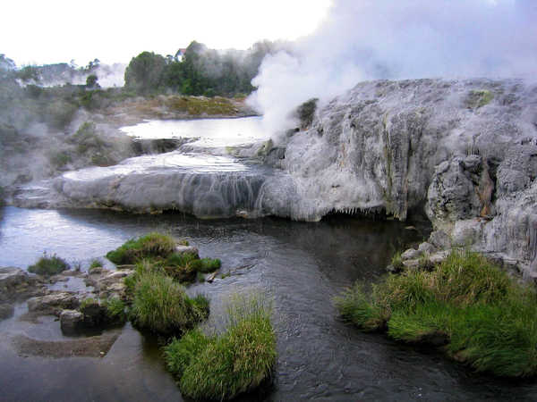 Taupo - la zona vulcanica 'Craters of the moon'