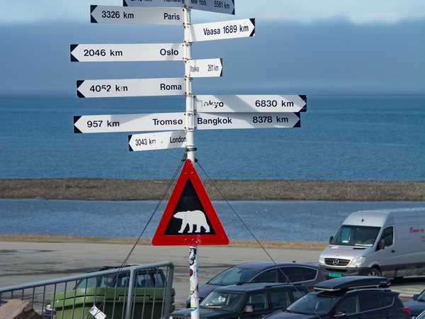Distanze kilometriche fuori dall'aeroporto di Longyearbyen